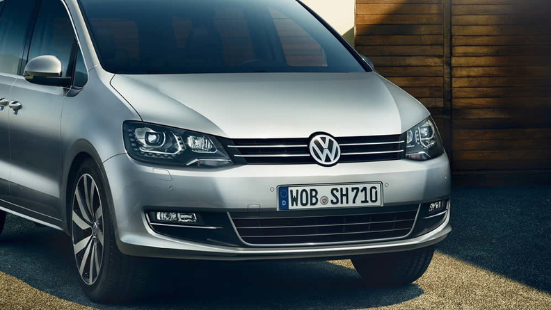 volkswagen-sharan-fronte.jpg